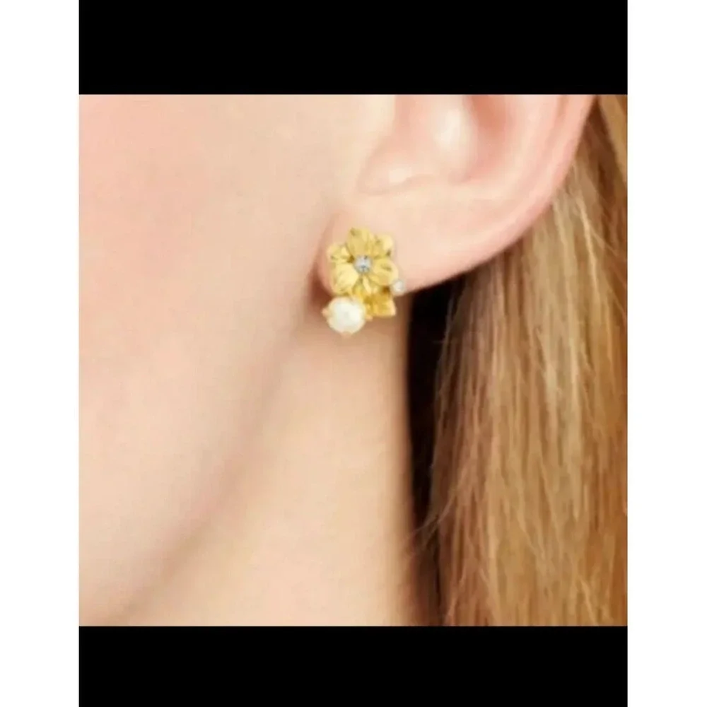 Kate Spade Wild Garden Gold Flower & Pearl Stud Earrings With‎ Crystal Accents